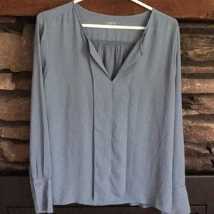 Loose blue blouse